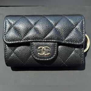 Chanel classic o-key holder black caviar